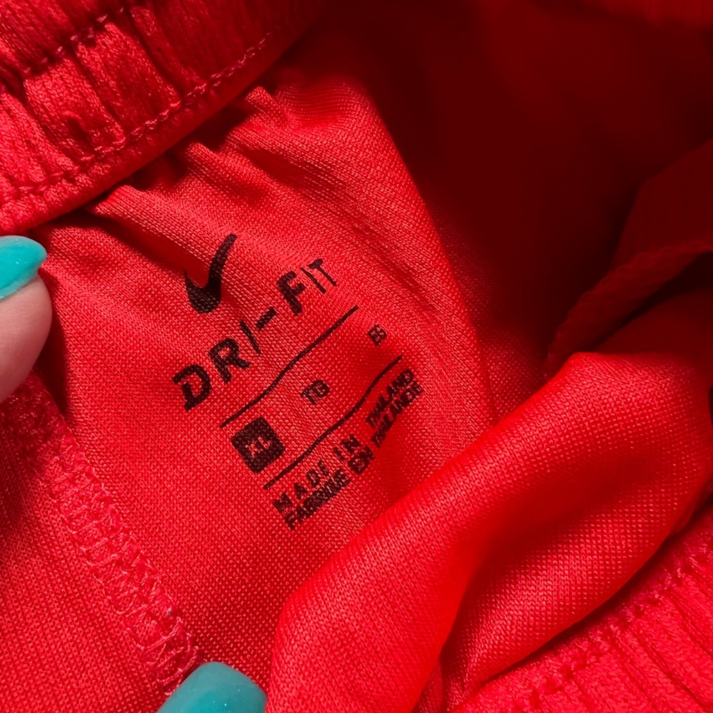 Nike Red Athletic Shorts - Picture 5 of 7